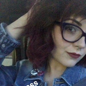 Meet your Posher, Savannah